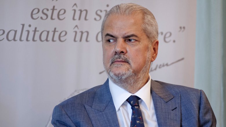 Un fost președinte al PSD șterge pe jos cu partidul, cere refondarea, și spune că va vota cu Victor Ponta. „Ne-am săturat de «lecțiile bune» predate de unii oameni politici din afară”