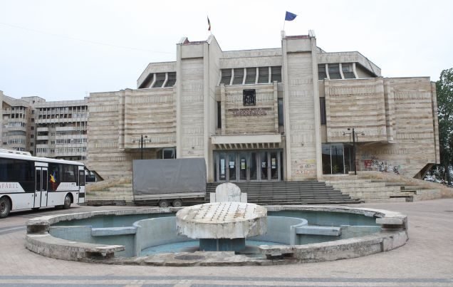 Programul spectacolelor de la Teatrul „Luceafărul” pentru săptămâna viitoare