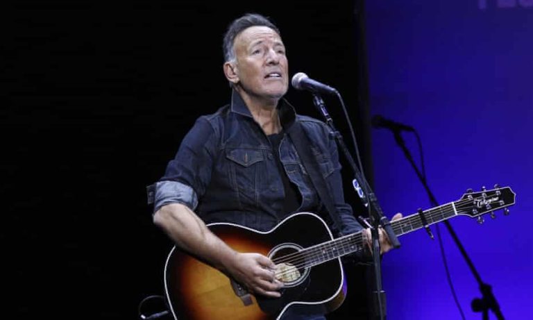 VIDEO Bruce Springsteen a deschis primul concert post-electoral cu „O rugăciune de luptă pentru ţara mea”
