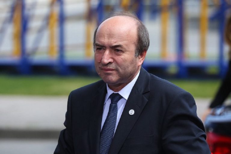 Tudorel Toader: „Recomandarea Comisiei de la Veneția se interpretează și eventual se aplică pe viitor”