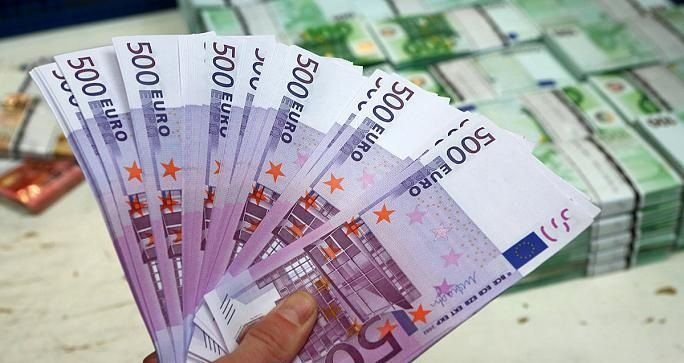 Economist - Datoria externă în creştere a României, inconştienţă administrativă, calea sigură către un blocaj financiar de proporţii