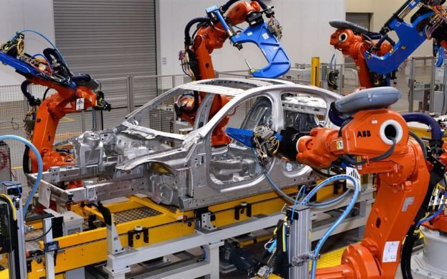 Nissan va concedia peste 10.000 de angajaţi la nivel global, totalul reducerilor ajungând la 20.000