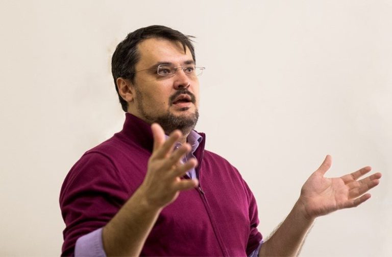 Ghinea (USR), despre o candidatură a lui Nicuşor Dan la prezidenţiale: Din punctul de vedere, avem candidat, 1,7 milioane de oameni care au votat-o pe Elena Lasconi, nu văd de ce am schimba acest lucru