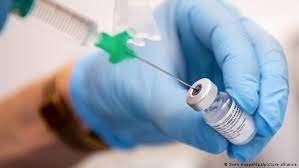 Italia recomandă administrarea unei a patra doze de vaccin pentru Covid-19 persoanelor vulnerabile