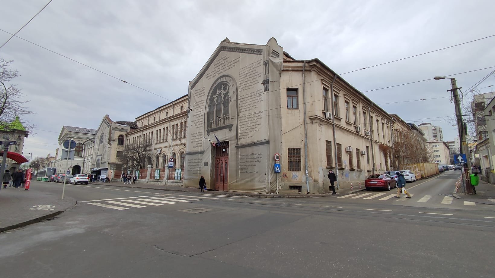  Când va avea loc primul concert în sediul Filarmonicii restaurate?