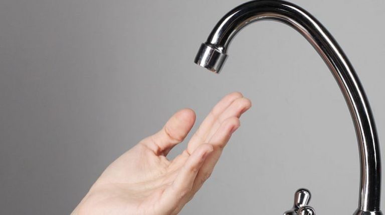 Ieșenii de pe nouă străzi rămân miercuri cinci ore fără apă: avarie majoră depistată de ApaVital în Păcurari