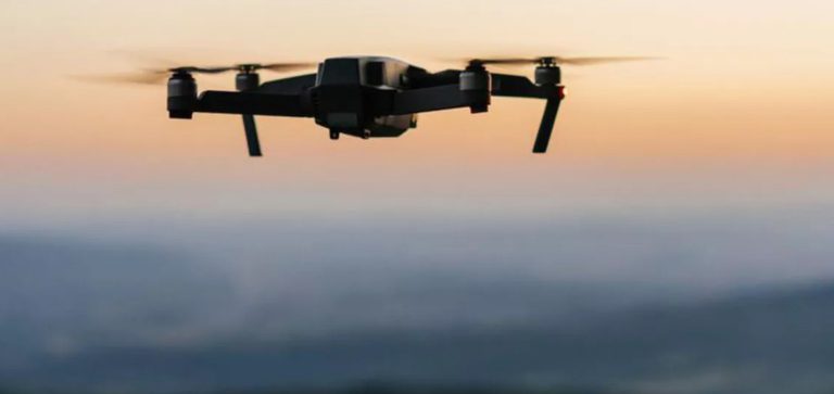 Atacuri cu drone ucrainene asupra regiunilor ruse. Cel puţin 17 răniţi. Moscova susţine că a doborât 55 de drone