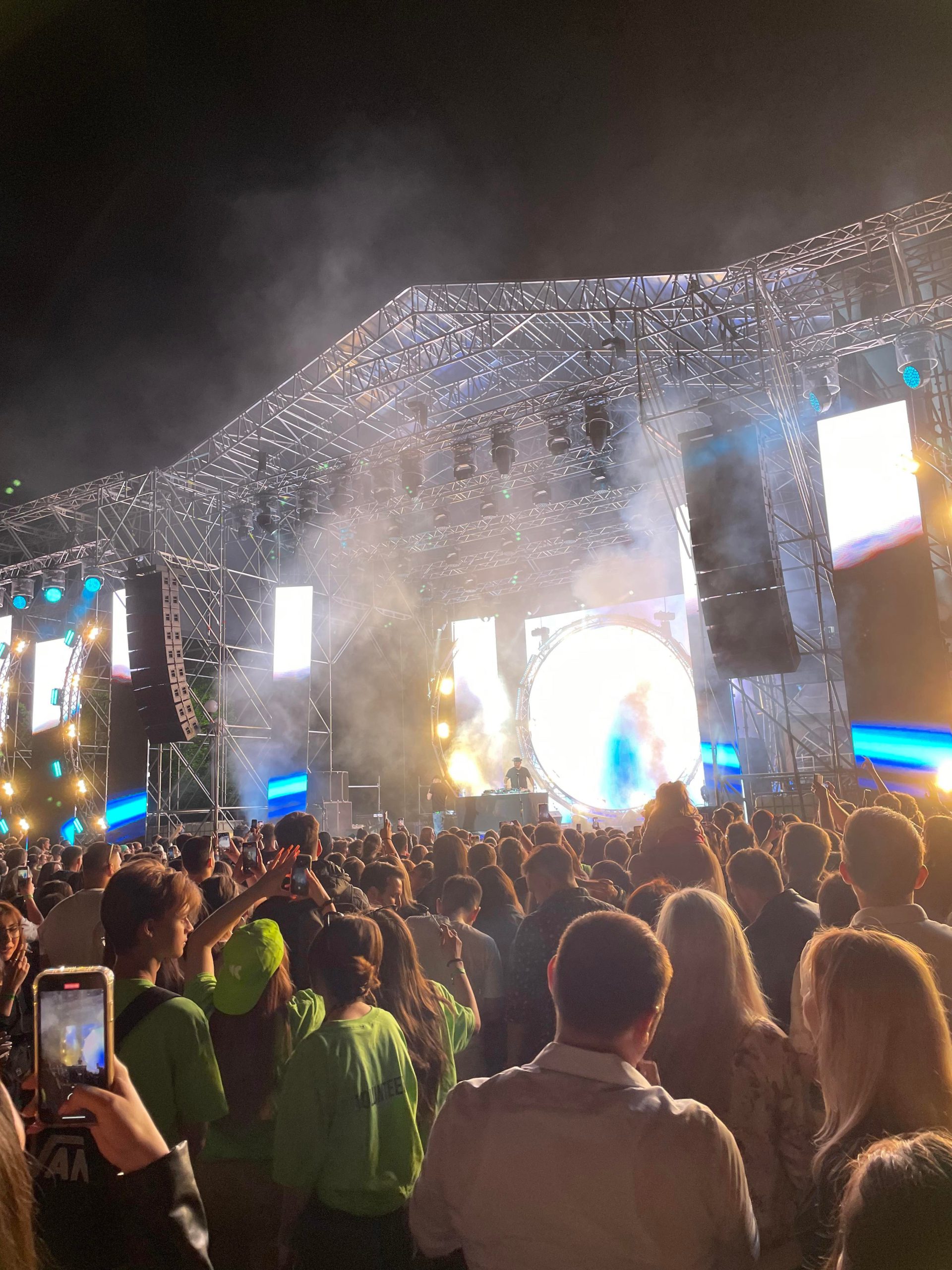  448495_323815_stiri_Catedral-in-prima-seara-a-festivalului
