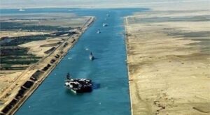 Trump vrea ca navele americane să poată folosi gratuit canalele Panama şi Suez