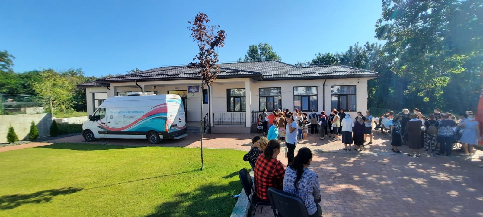  Zece femei sănătoase au primit o ştire îngrozitoare, la un control voluntar gratuit. Cifrele Caravanei IRO Iaşi