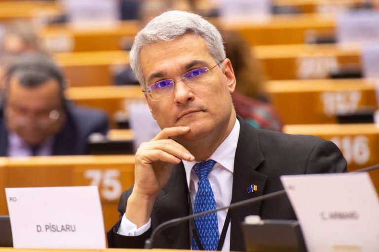 Pîslaru se laudă că a renegociat PNRR, Comisia Europeană nu face nici un anunț