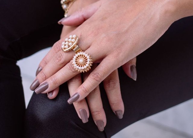 Exista femei carora sa nu le placa manichiura cu gel UV? Iata raspunsul specialistilor! (P)