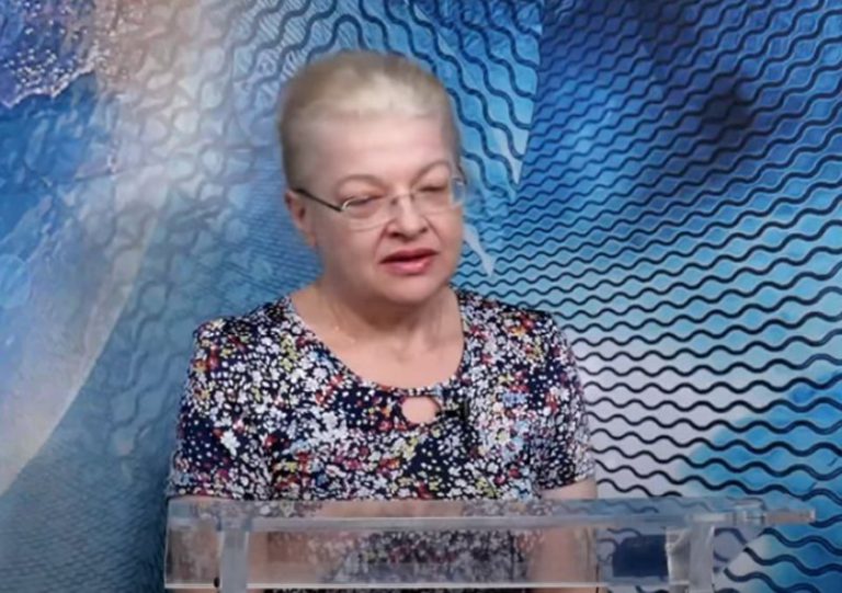 ZdI TV: Iaşii, Iaşiul sau Iaşul? Un incitant interviu cu cercetătoarea din Iaşi care lucrează la Dicţionarul Tezaur al Academiei
