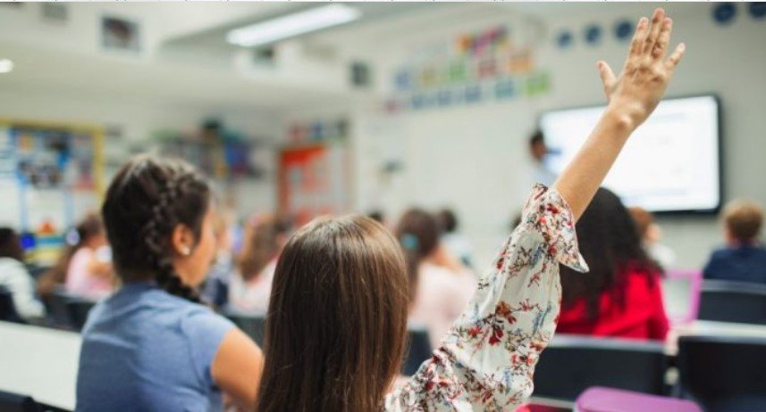  Copiii ieşeni care spulberă „mitul” că cei mai mulți dintre tinerii de etnie rromă nu fac performanţă şcolară. Iată elevii lor de aur!