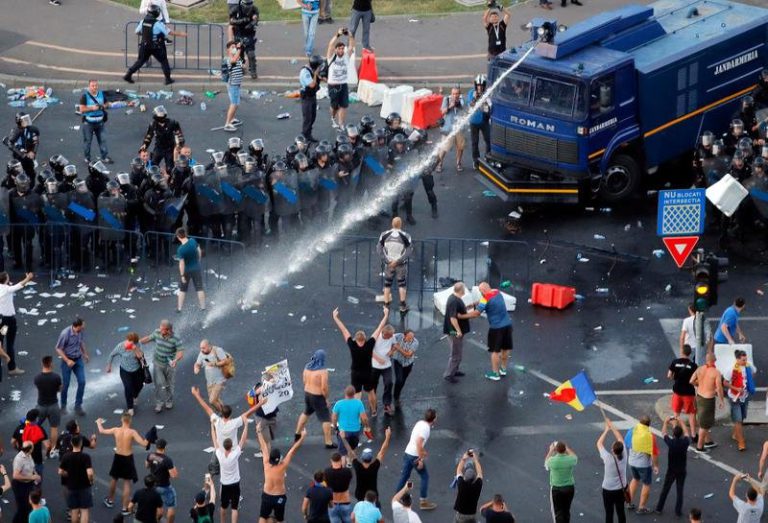 Activist: 10 August. Au trecut 7 ani şi vinovaţii sunt liniştiţi, unii cu pensii speciale, angajaţi ulterior prin alte sisteme de „securitate”