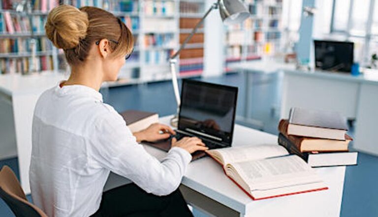 Cine sunt cercetătorii de la UAIC nominalizați pe lista cu cei mai influenți oameni de știință la nivel mondial?