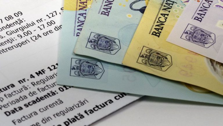 Cine are dreptul la acest ajutor de stat? Sprijinul promis pentru plata energiei electrice, acum și în lege