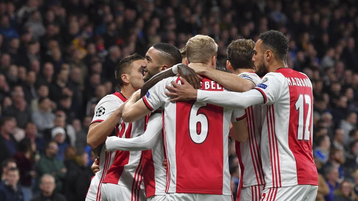 „Toată lumea este devastată” - Ajax ar putea pierde titlul de campioană a Olandei după ce a avut un avans de 9 puncte