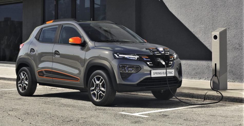 Dacia-Spring-2020-10-950x490-1