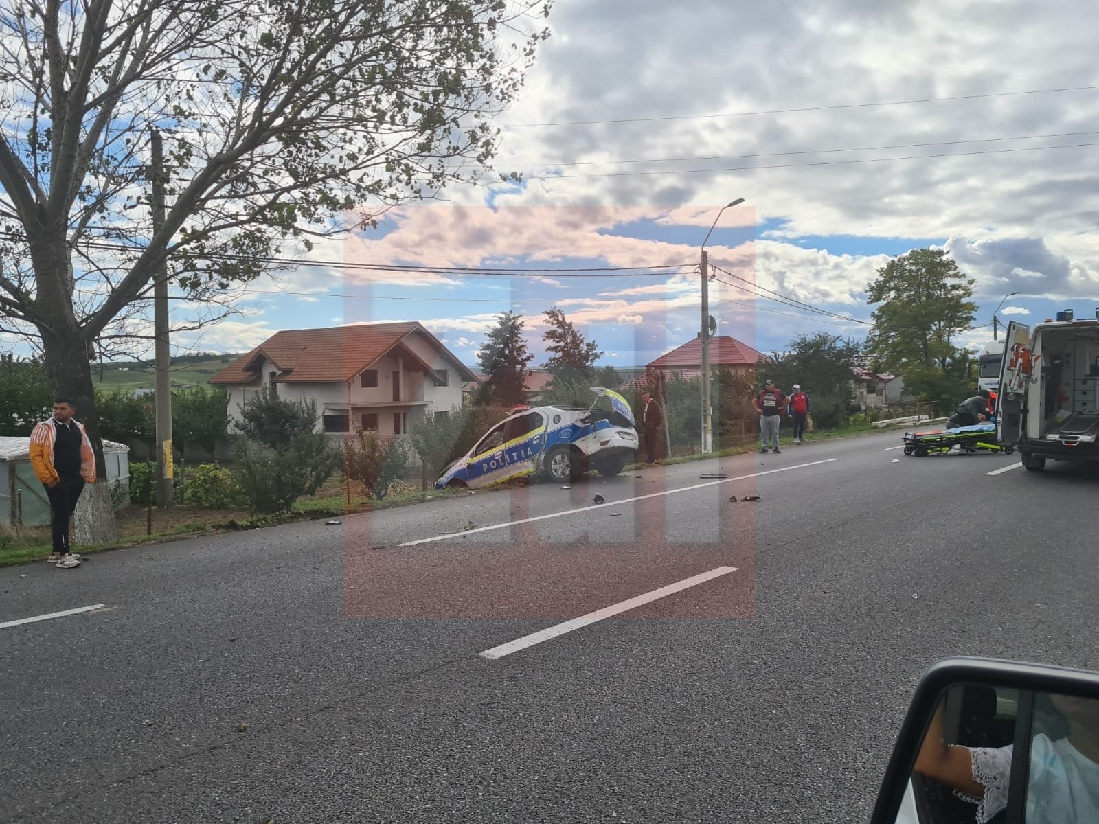  459652_333900_stiri_accident-politie