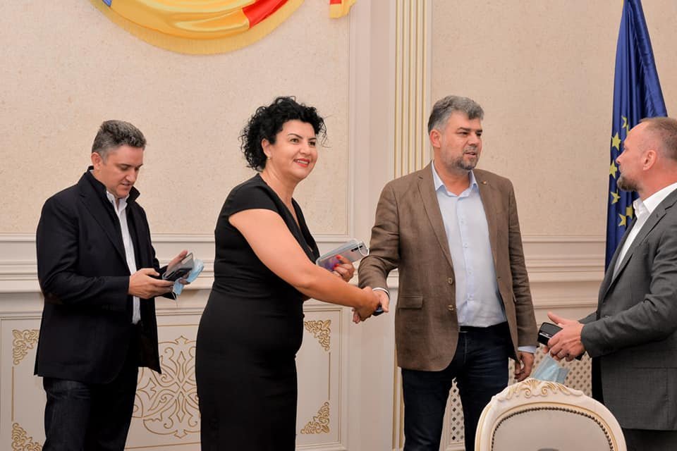 Consiliera fără liceu angajată la Casa Pătrată pe post cu studii superioare: începe procesul. Fals și uz de fals, cu diplomă de la Cahul