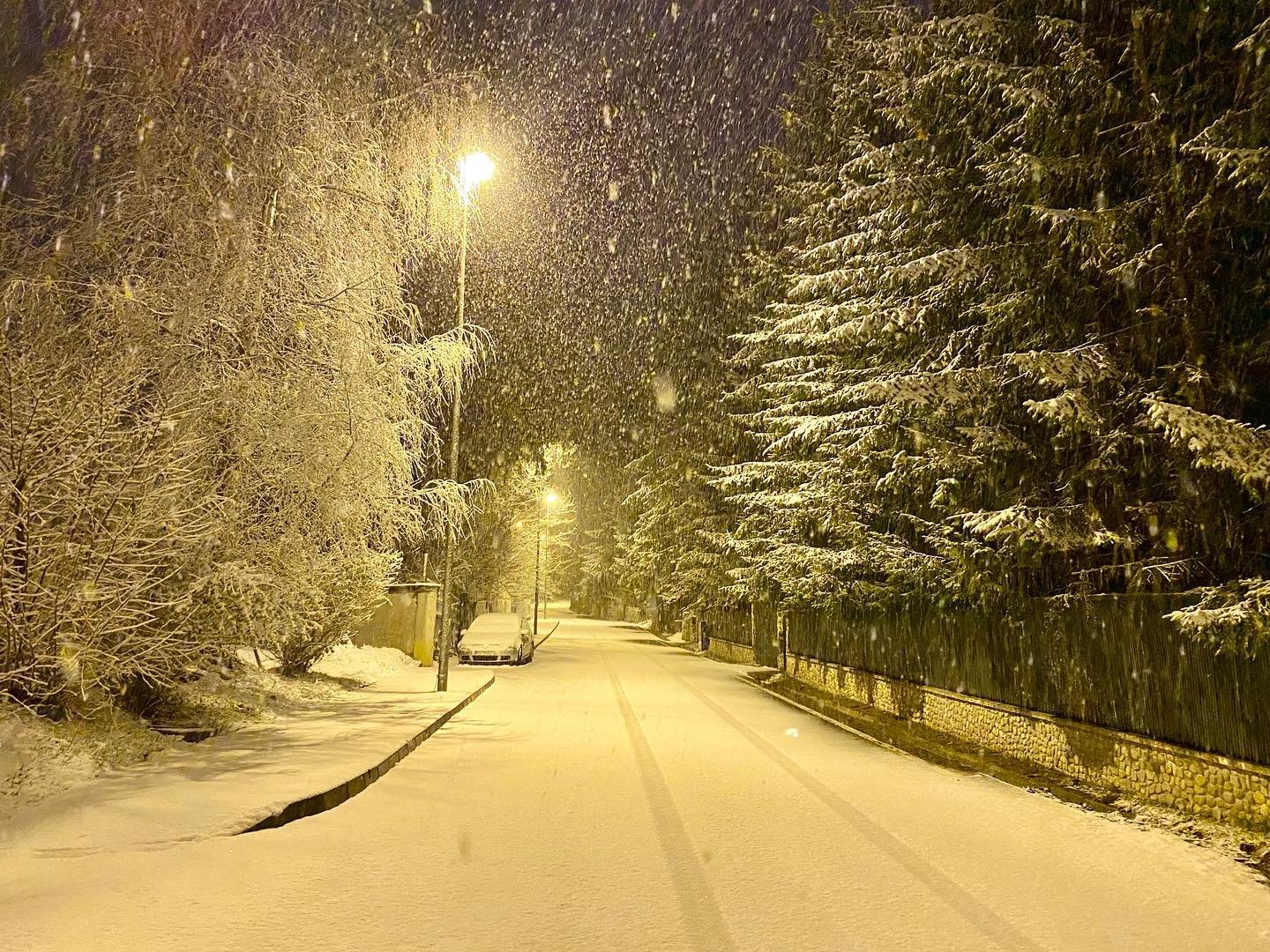 Moldova intră sub un nou cod de vreme severă. Ninsori, viscol și ger până sâmbătă