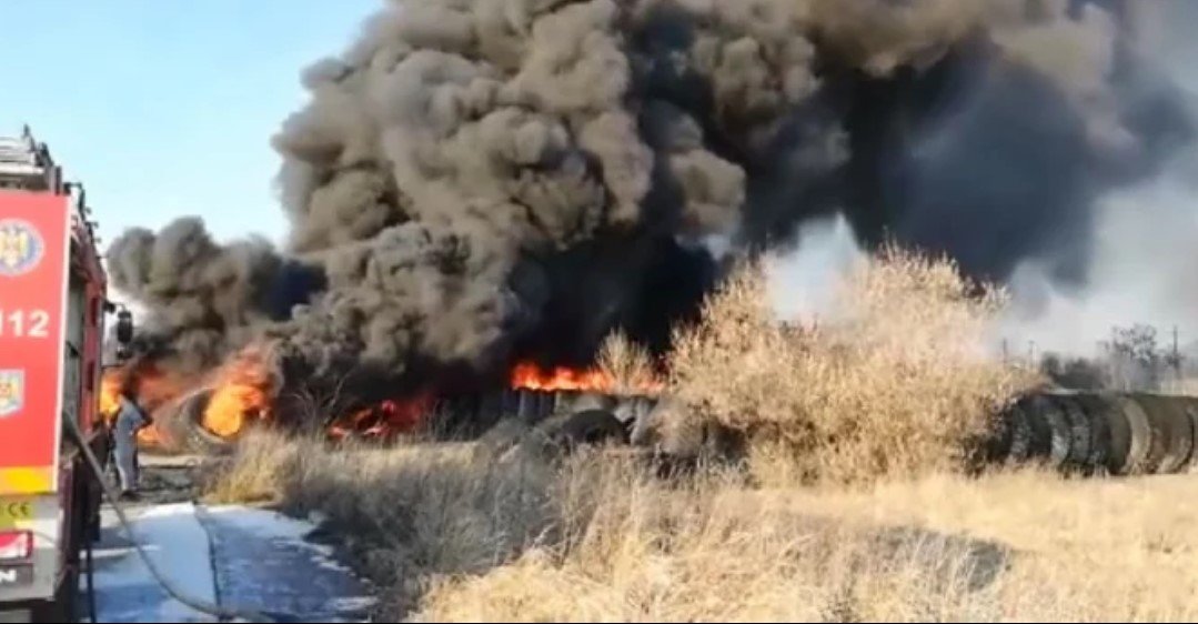  Intervenție în dinamică la incendiu de miriște, în localitatea Holboca