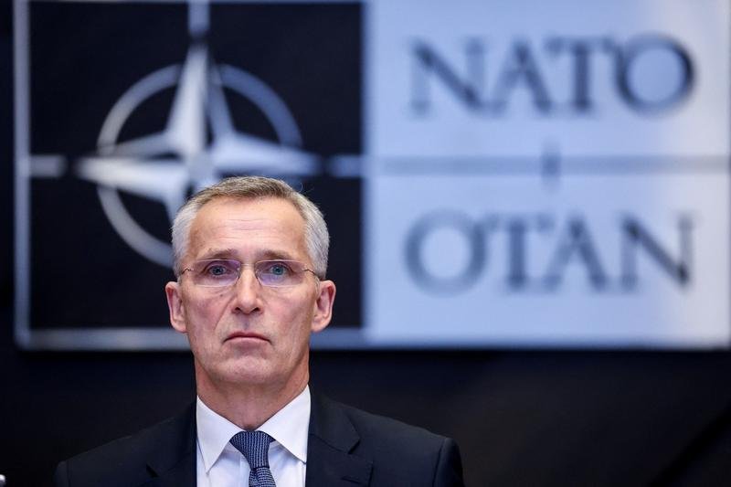 Stoltenberg, la Bucureşti: NATO este pregătită să apere fiecare centimetru de teritoriu aliat