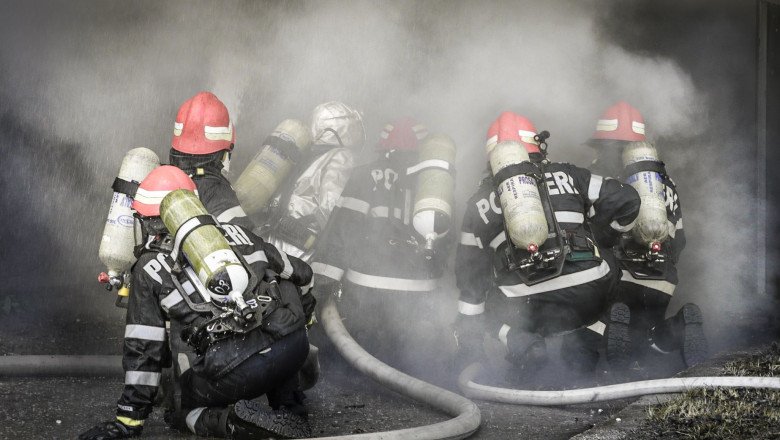 Timiș: Incendiu puternic la locomotiva unui tren care transportă 800 de tone de cereale