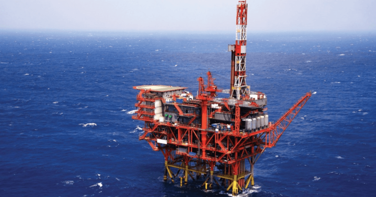 Greenpeace cere suspendarea Acordului de mediu pentru proiectul Neptun Deep