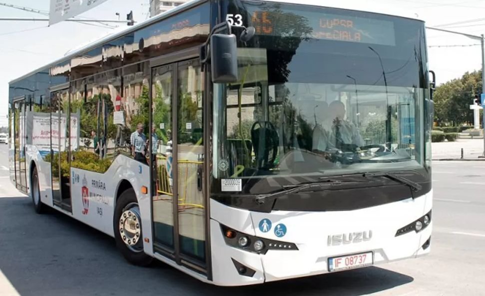  Probleme de început privind transportul metropolitan. De ce sunt nemulțumiți ieșenii?