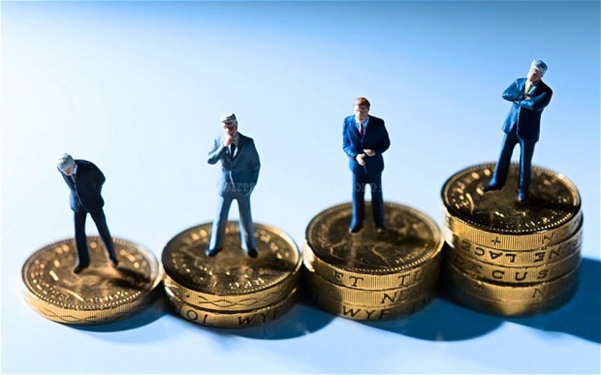 O altă faţă a decalajelor est-vest: fondul total de salarii din Cluj sau Timiş, dublu faţă de cel al Iaşului