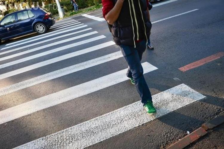 Trecerile de pietoni din Iași, „păzite” de polițiști: Mulți șoferi au căzut în plasă