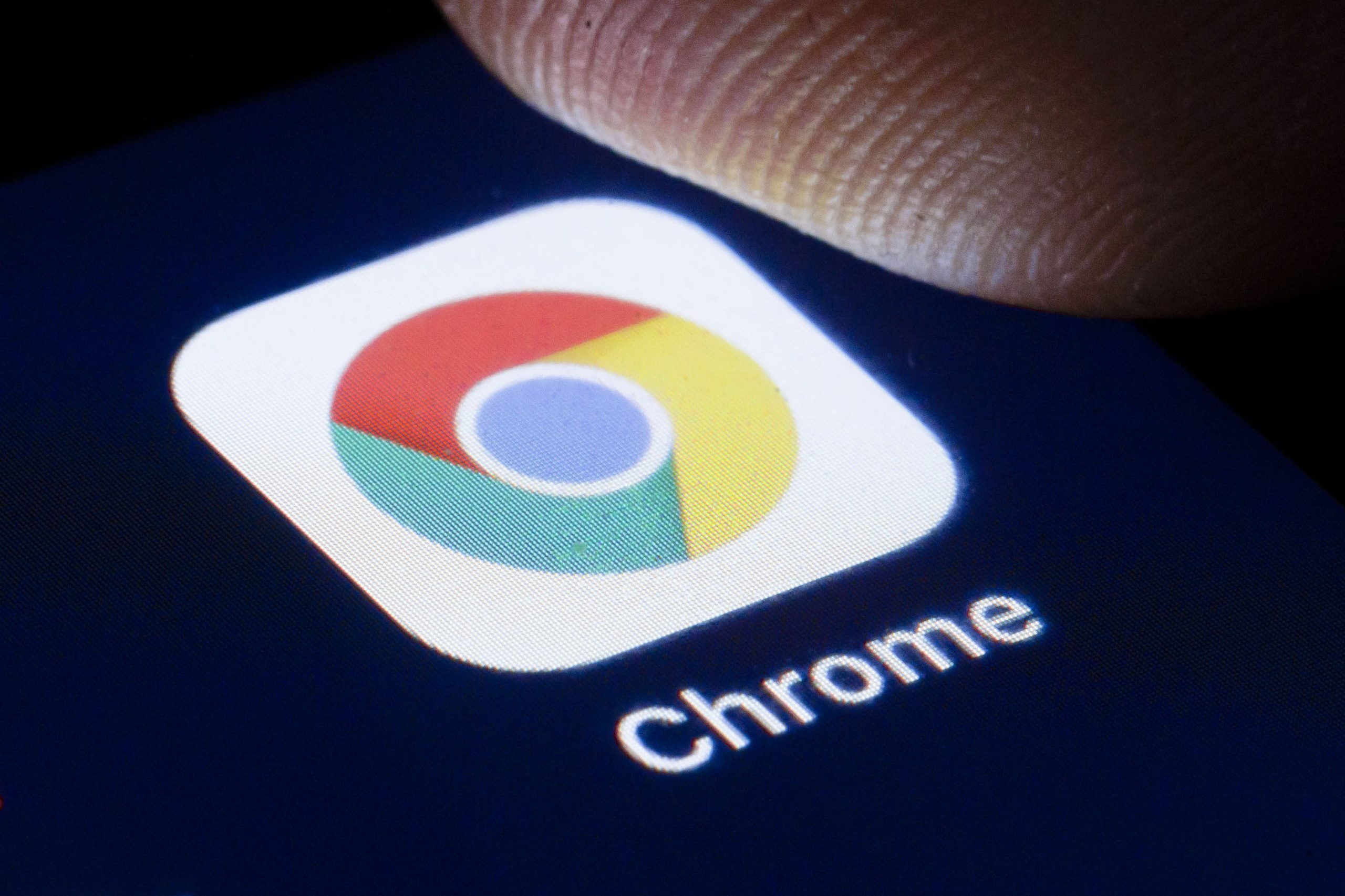 Perplexity AI vrea să cumpere browserul Chrome de la Google. Suma uriașă oferită