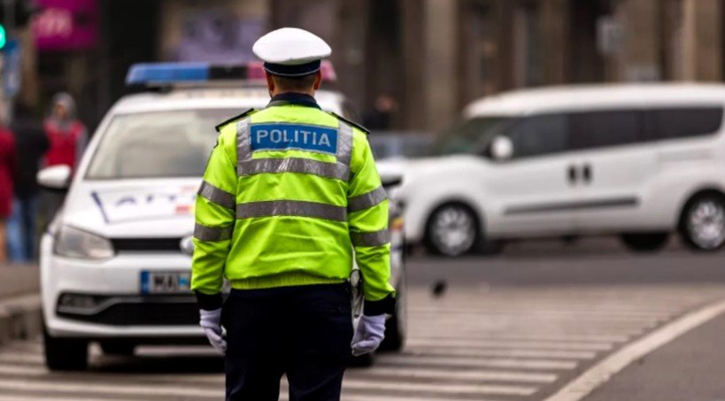 Ieşean prins de şase ori fără permis la volan, de fiecare dată alături de o nouă infracţiune sau contravenţie. Nu a păţit mai nimic