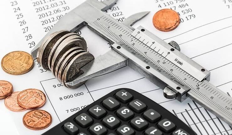  Clasament cu surprize – Unde să îți ții banii ca să poți acoperi cel mai bine inflația și să iei și ceva în plus?