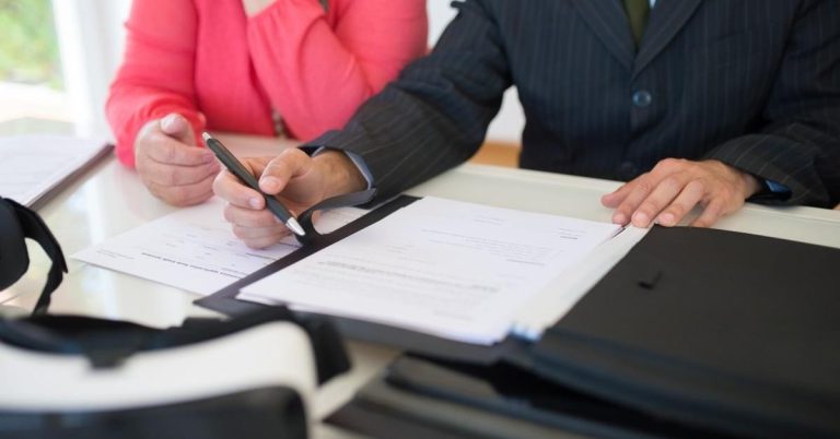 Vânzare fără contract și fără garanție: „SC Să vă fie de folos SRL” pierde în instanță după o tranzacție informală