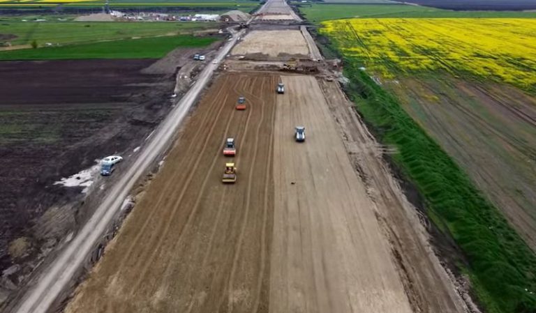 Dorin Dobrincu, istoric și activist din Iași: „Fără autostrăzi Moldova este într-o situație de inferioritate suplimentară”