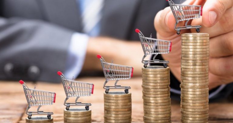 Inflație uriașă și în noiembrie, câștigul salarial real a scăzut cu 5% într-un an