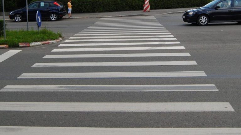 Razie: 66 de ieșeni au rămas fără permis la trecerile de pietoni, într-o săptămână