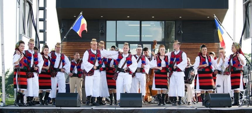  Ambasada României: Aproape 10.000 de americani au participat la cel mai mare festival românesc din SUA