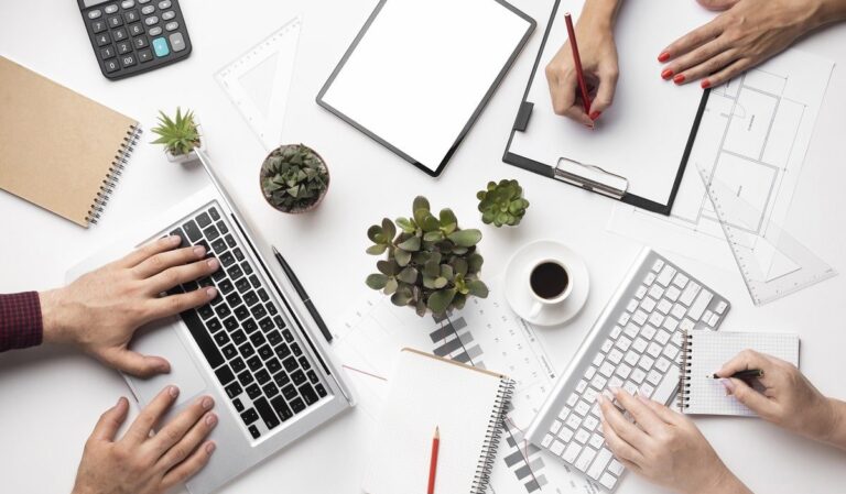 Sute de locuri de muncă disponibile la Iași, multe în străinătate. La mare căutare sunt meseriașii