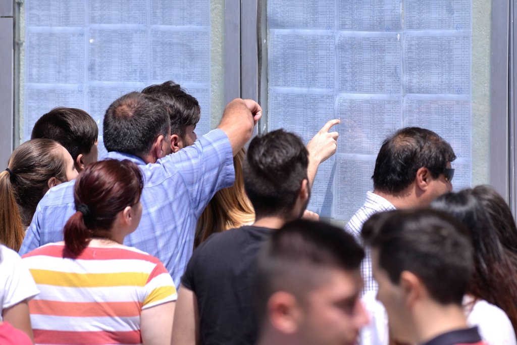  32,6% dintre candidaţi au promovat bacalaureatul de toamnă