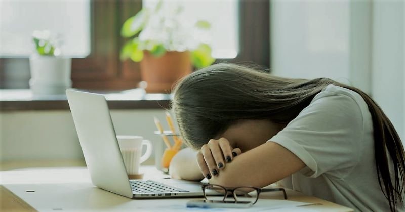 Eurostat: Românii sunt printre europenii cu cel mai mare număr de ore lucrate săptămânal