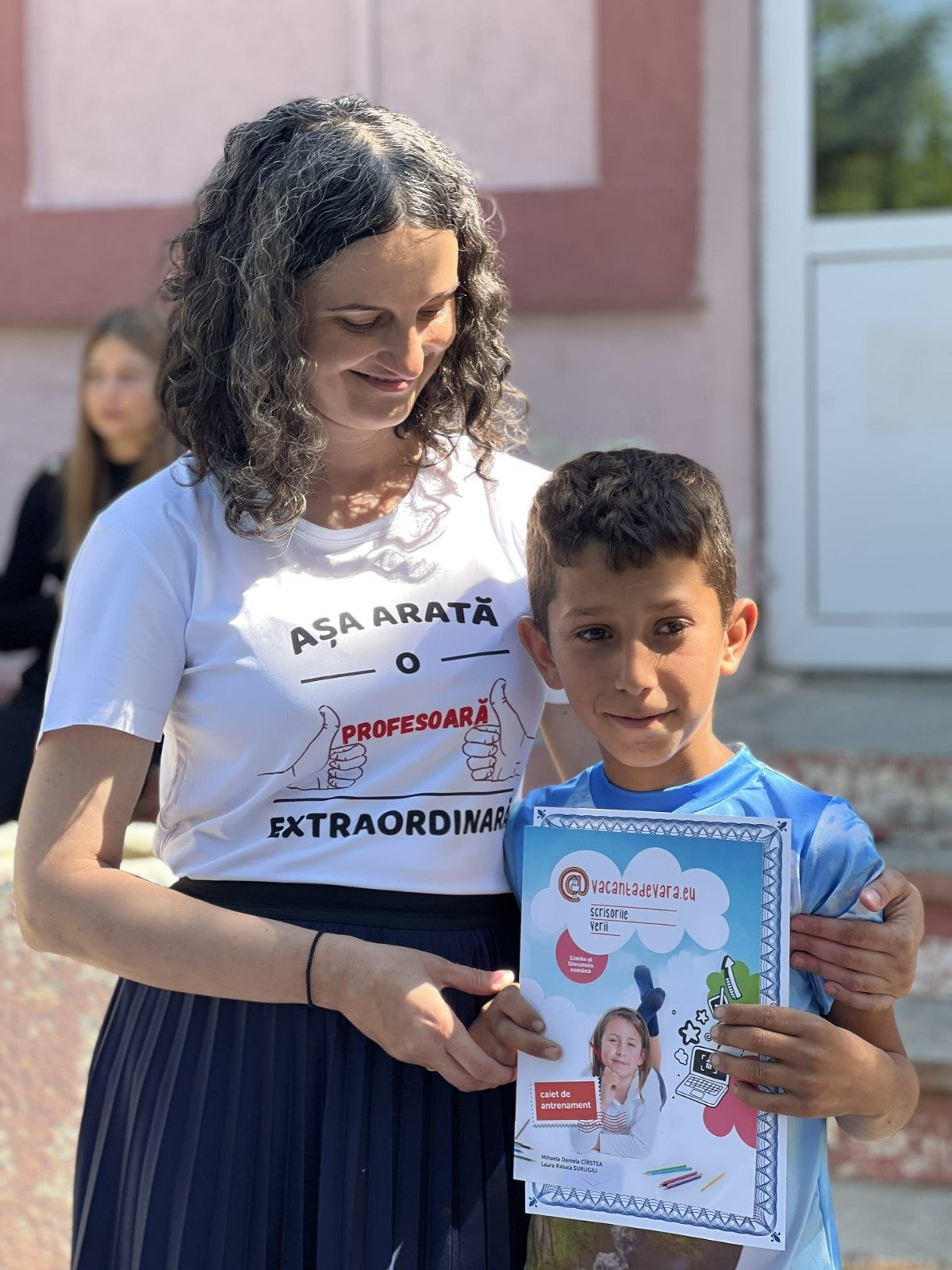  490335_361757_stiri_rechizite-tibana1