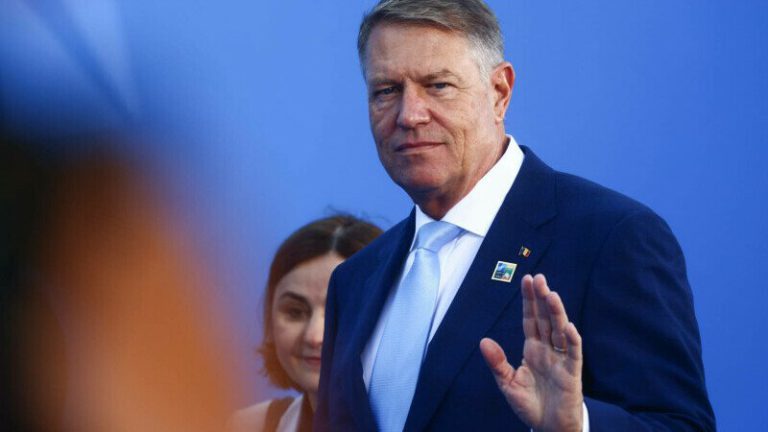 Klaus Iohannis, marele absent de la ceremonia de învestire a lui Nicușor Dan