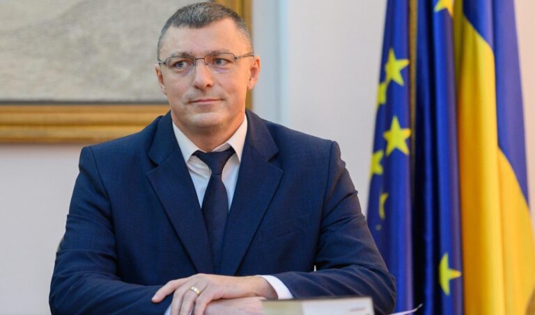 UPDATE Costel Dolachi este noul prefect al Iașului. Reacția fostului prefect, Luciana Antoci