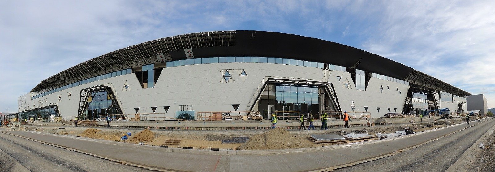  GALERIE FOTO – Ziarul de Iaşi vă invită în avanpremieră în T4. Terminalul de pasageri se află în faza amenajărilor interioare