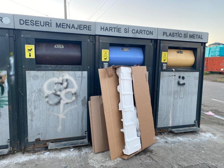 Un ieşean reclamă „isprăvile gospodarilor” de la Salubris făcute în cartierul unde locuieşte