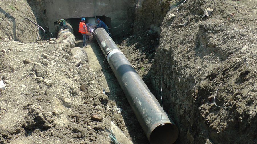  Proiectul cel mare al ApaVital s-a făcut şi mai mare. Va fi afectat preţul metrului cub de apă?